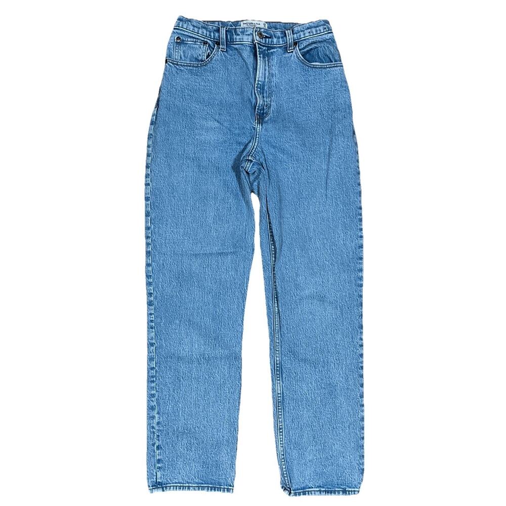 Abercrombie‎ 90s Straight Ultra High Rise Curve Love Jeans 29/8R Light Wash 28”